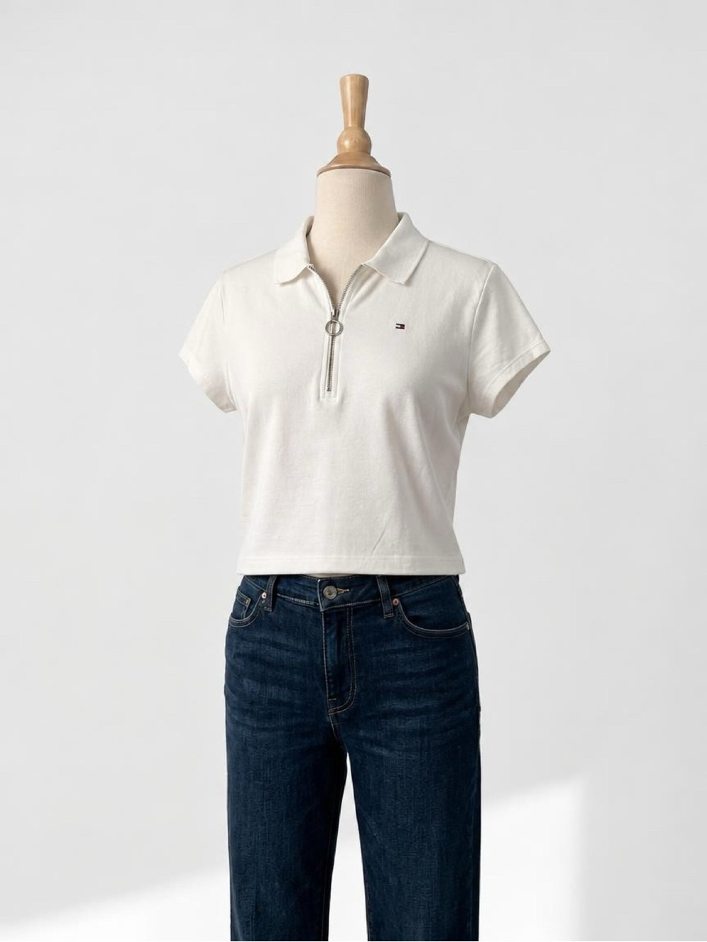 Tommy Hilfiger White Zip Neck Polo Shirt – XL